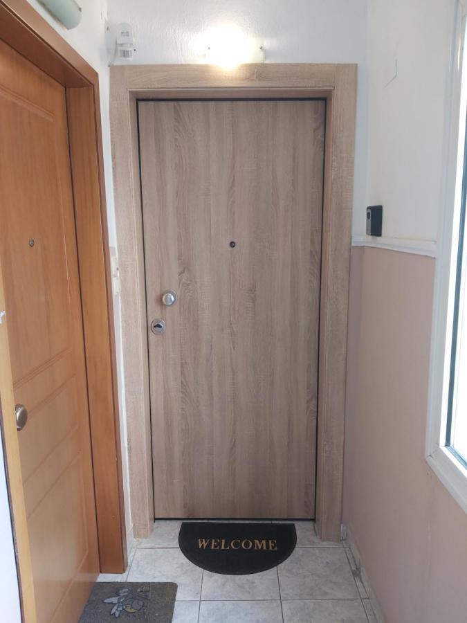 Lux Apartment Downtown Сере Экстерьер фото